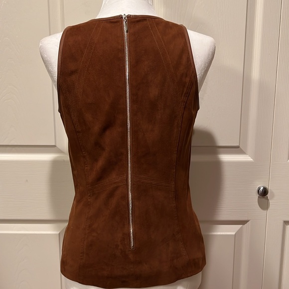 White House Black Market suede sleeveless top - Picture 2 of 6